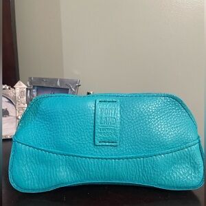 Portland Leather Artisan bag in Key West